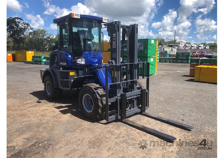 caption Apache 3 Tonne Rough Terrain Forklift