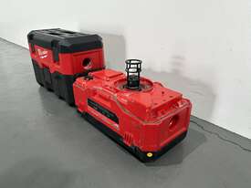 Milwaukee Cordless Wet Dry Vacs - picture1' - Click to enlarge