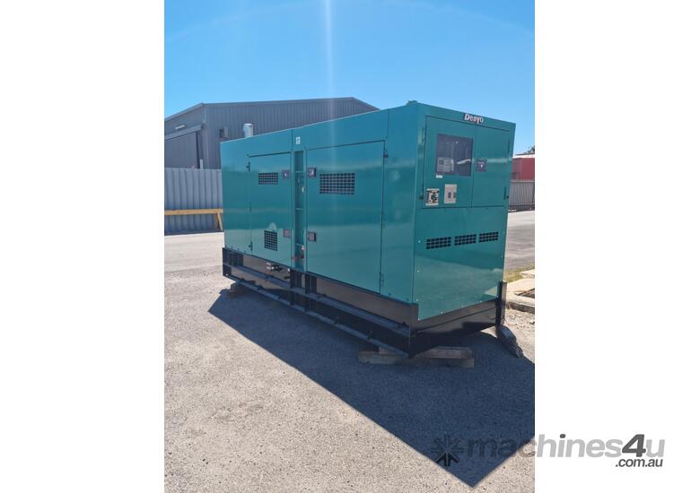caption Denyo/Isuzu 200KVA Diesel Generator Set