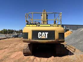 Caterpillar 330d L - picture1' - Click to enlarge