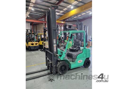 caption Mitsubishi Grendia FD25 Diesel Forklift