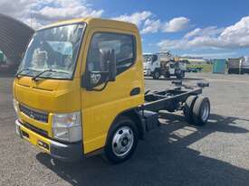 2016 Mitsubishi Canter 7/800 Cab Chassis - picture1' - Click to enlarge