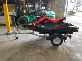 2021 Seadoo Spark Trixx Jet Ski With Trailer - picture2' - Click to enlarge