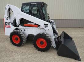 2008 BOBCAT S250 Wheeled Skid Steer Loader - picture2' - Click to enlarge