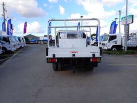 ISUZU NPR - picture2' - Click to enlarge