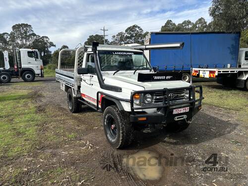 1993 Toyota Landcrusier - New Clutch, 6 months Rego