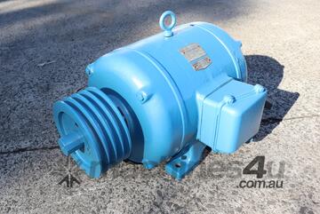 Motor 10 HP - Crompton Parkinson