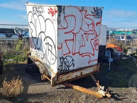 Enclosed Trailer - picture0' - Click to enlarge