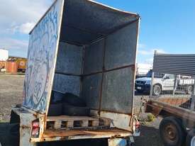 Enclosed Trailer - picture1' - Click to enlarge