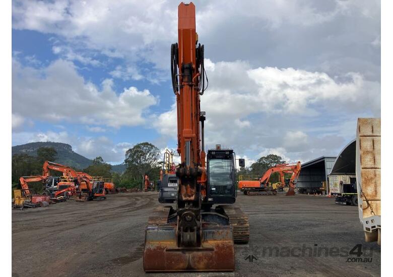 caption 2021 Hitachi ZX290LC-5B Excavator (Steel Tracked)