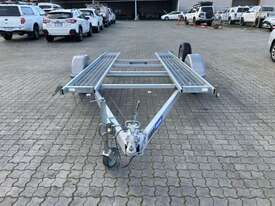 2011 Tilta Trailers Single Axle Tilt Car Trailer - picture0' - Click to enlarge