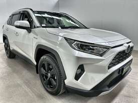 2020 Toyota RAV4 AXAH54R Cruiser Wagon 5dr CVT 6sp eFour 2.5i/88kW Hybrid(Ex Lease) - picture1' - Click to enlarge