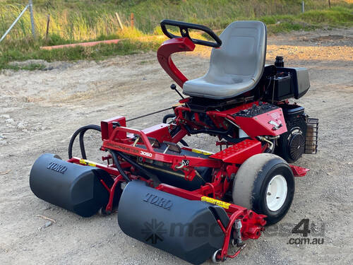 Toro Greensmaster 3050 Golf Greens mower Lawn Equipment