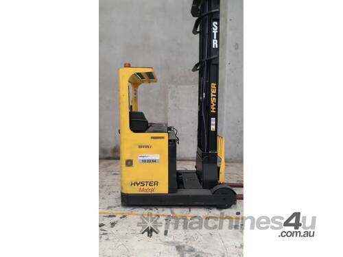 Hyster R1.6H Reach Stacker