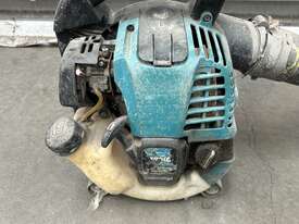 Makita BHX2500 4 Stroke Blower - picture0' - Click to enlarge