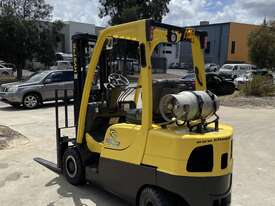 Lift Equipt - 2.5t Hyster LPG Forklift | UNIT 325 - picture0' - Click to enlarge