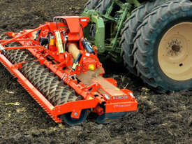 Kubota Power Harrow PH3000F Series - picture1' - Click to enlarge