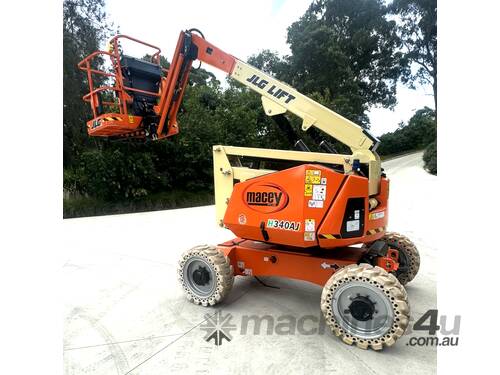 JLG 34ft Hybrid Knuckle Boom