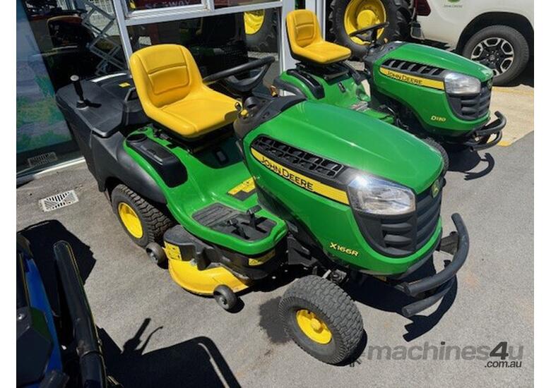 caption John Deere X166R Lawn Garden Tractors