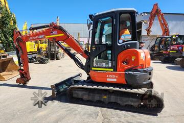 2021 KUBOTA U55-4 5.5T EXCAVATOR WITH FULL A/C CAB, CIVIL SPEC, HITCH, BUCKETS AND 1335 HOURS