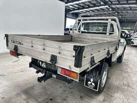 2017 Mitsubishi Triton 4x2 Single cab Utility (Diesel) (Auto) (Ex Defence) - picture0' - Click to enlarge