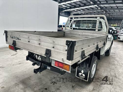 2017 Mitsubishi Triton 4x2 Single cab Utility (Diesel) (Auto) (Ex Defence)