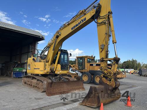 caption 2017 Komatsu PC228US-8 Excavator