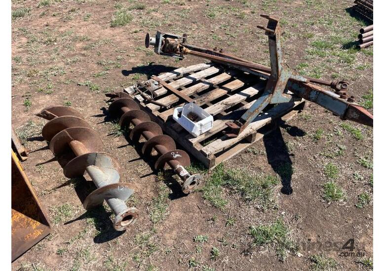 caption Moorehouse Gyro Post Hole Digger,