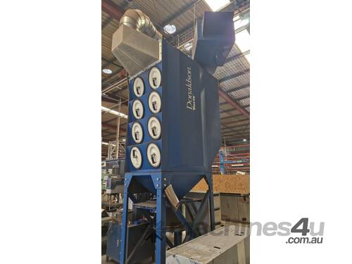 caption Donaldson Torit 8 cylinder Dust Collector