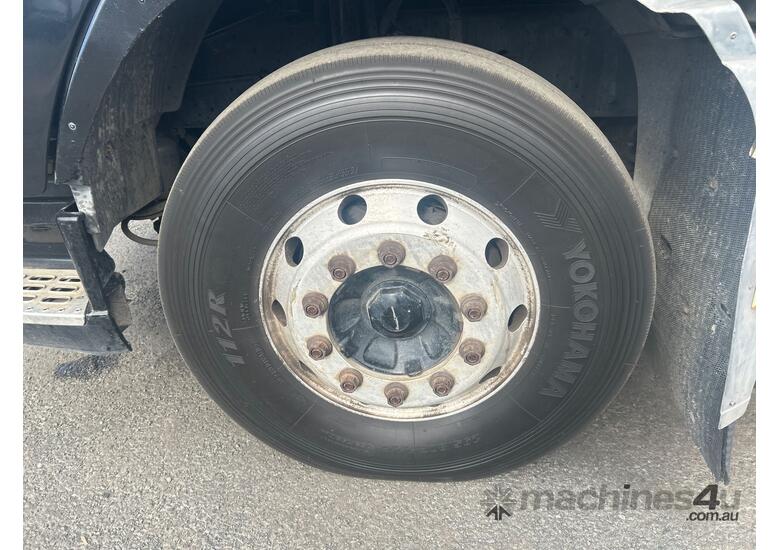 caption 2007 Volvo FH MK2 Prime Mover