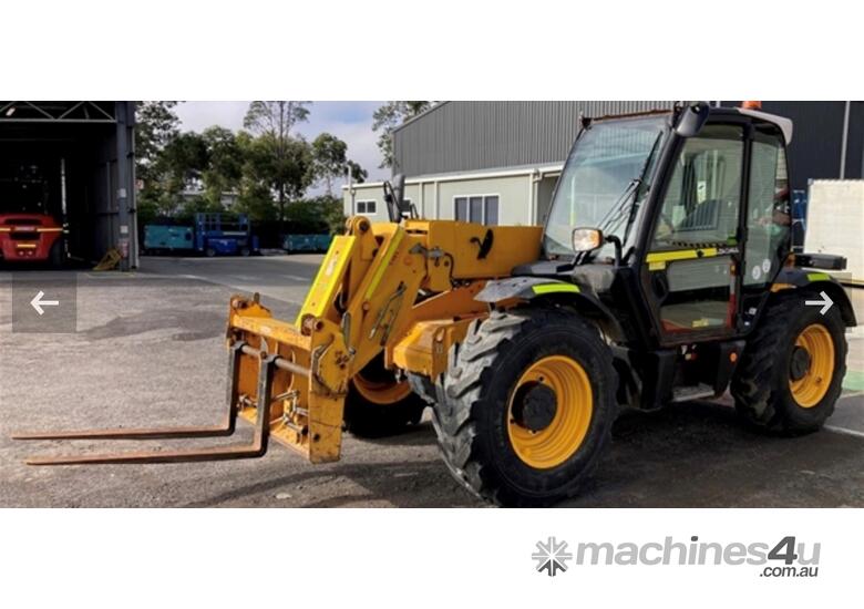 caption 2014 JCB 531-70 TELEHANDLER U4821