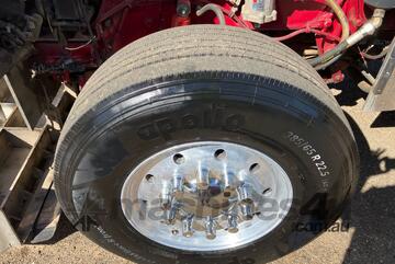 2011 Kenworth T909 Prime Mover Sleeper Cab