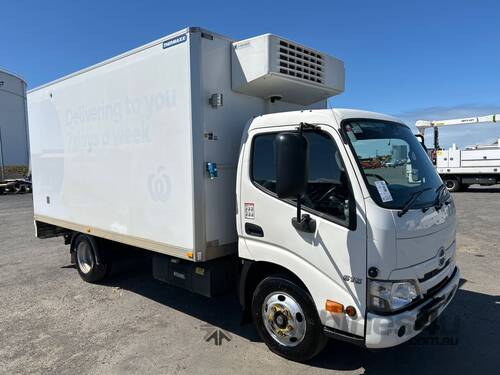 2021 Hino 300 616  Refrigerated Pantech