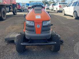 Husqvarna YTH2754 Twin - picture0' - Click to enlarge