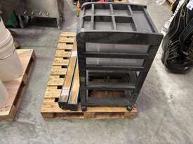 1 X Pallet of Lights, Toolbox & Drawer - picture0' - Click to enlarge