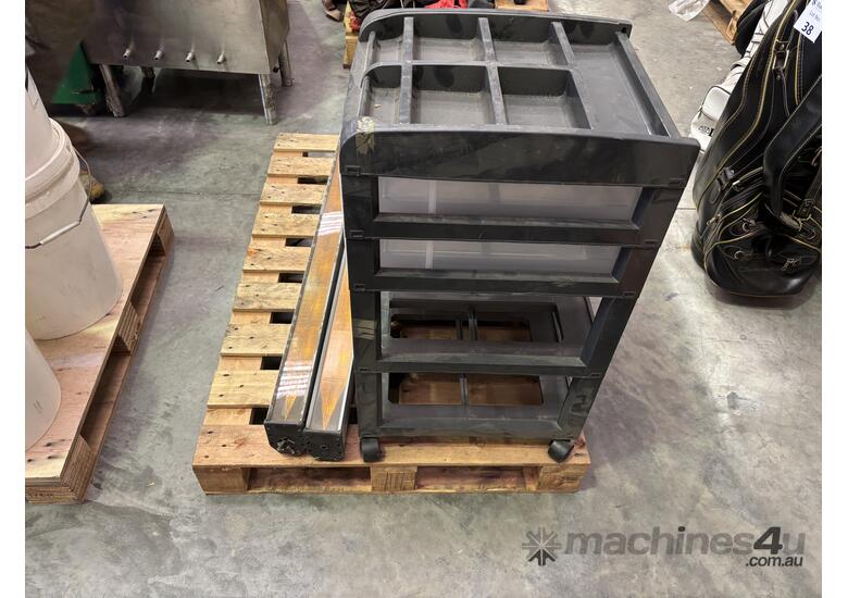 caption 1 X Pallet of Lights, Toolbox & Drawer