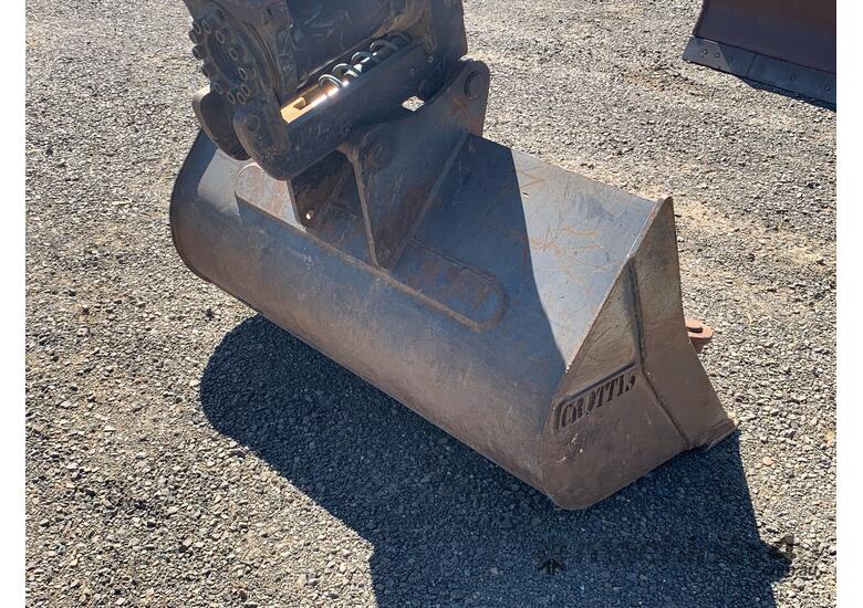 2022 Caterpillar 305CR Excavator (Rubber Tracked)