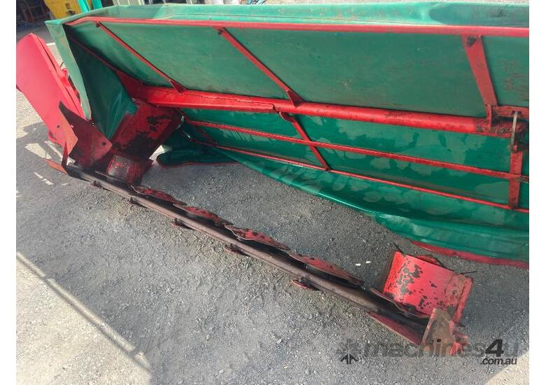 KVERNELAND TAARUP 2424 MOWER.