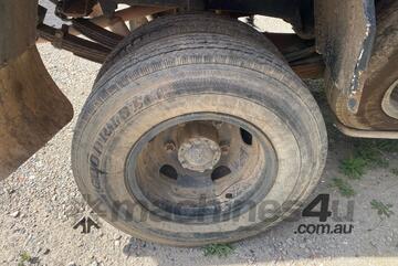 Delta 2002 Daihatsu   Tipper