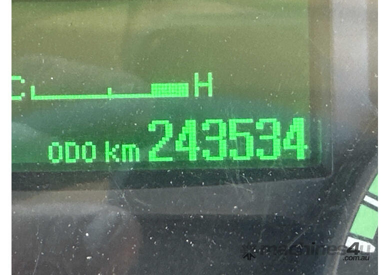 2014 Mitsubishi Fuso Canter 815 Crew Cab Tipper