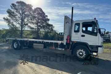 2007 Isuzu FVD950 4x2 Tray Truck