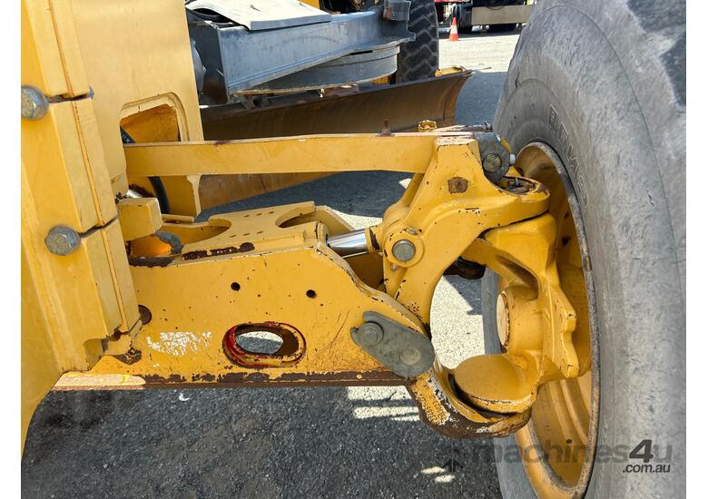 2011 John Deere 770GP Grader