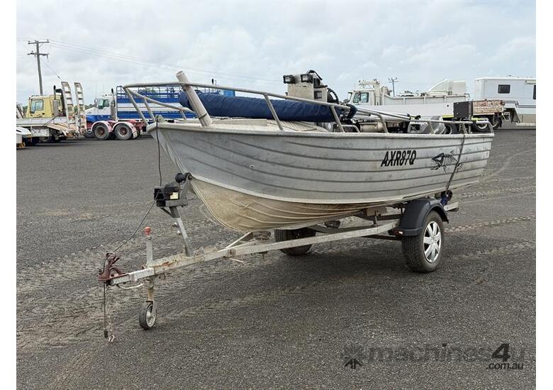 STACER SEAMASTER BOAT 