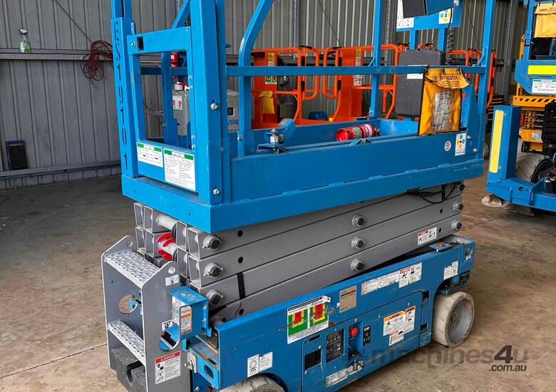 2018 Genie GS1932 - 19ft Electric Scissor Lift