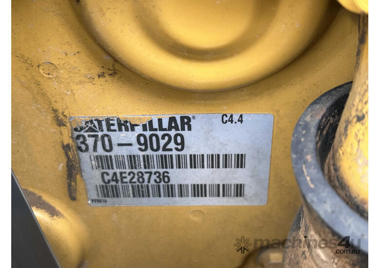 2013 Caterpillar CW34 Pneumatic Roller