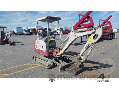 Takeuchi TB216