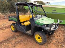 John Deere Gator UTV - picture1' - Click to enlarge