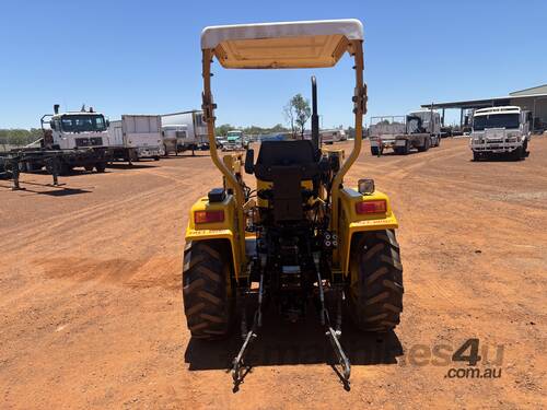 Daedong East Wind DFM254 Tractor and Attachments