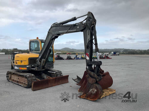 Volvo ECR88 Plus Excavator (Rubber Padded)