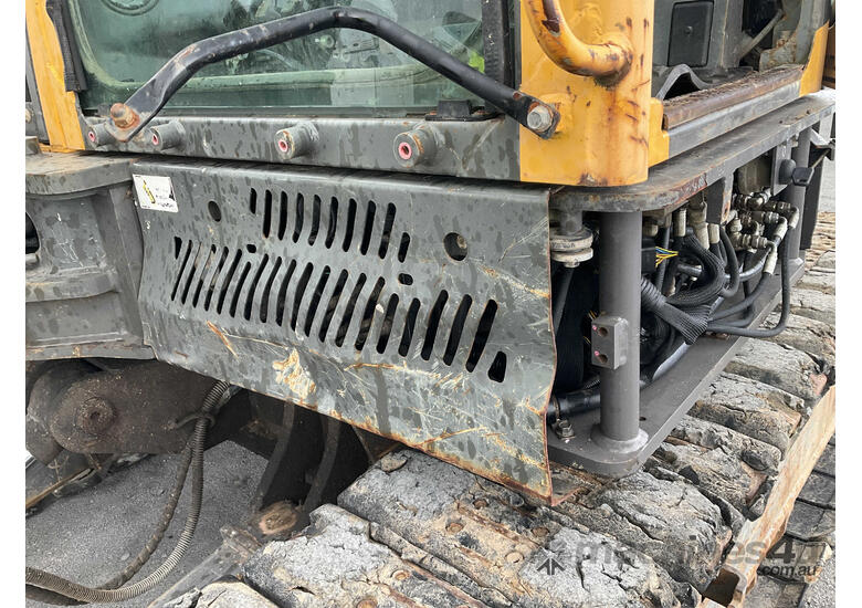 Volvo ECR88 Plus Excavator (Rubber Padded)